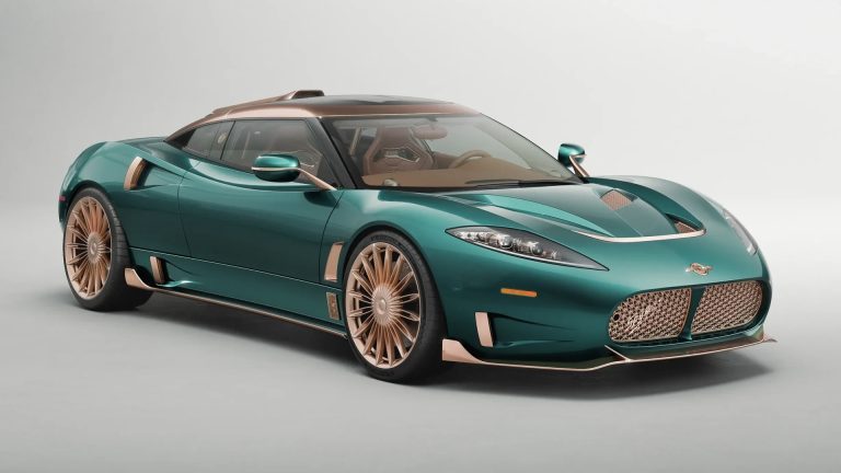 Spyker C8 Preliator XXV : une super voiture à boîte manuelle, sans artifice électronique