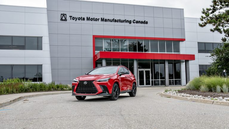 Toyota maintient sa production canadienne avec l’assemblage en Ontario du Lexus NX 2027 rafraîchi
