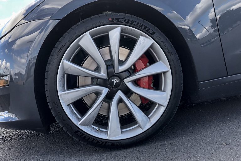 2018 Tesla Model 3 Performance