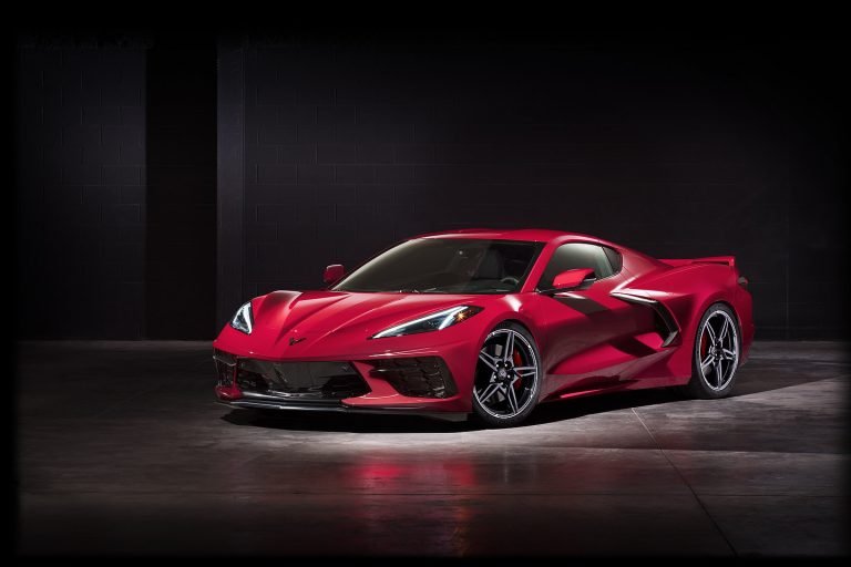Voiture nord-américaine de l’année : la Corvette l’emporte!