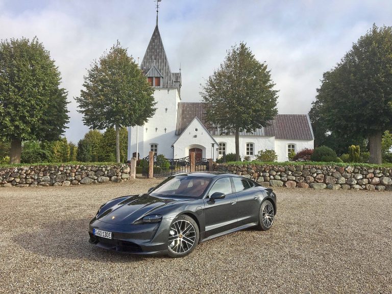 2020 Porsche Taycan