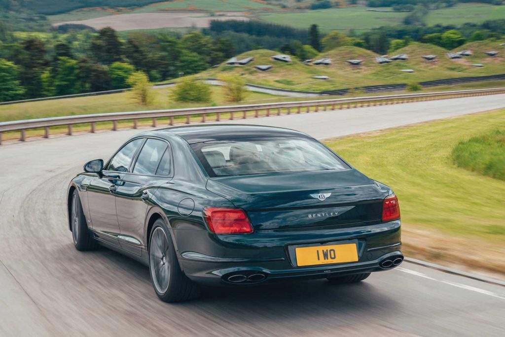 Bentley Flying Spur Hybrid