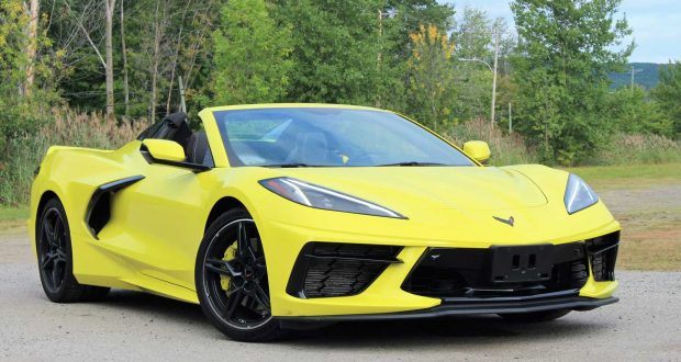 Chevrolet Corvette Stingray 2021