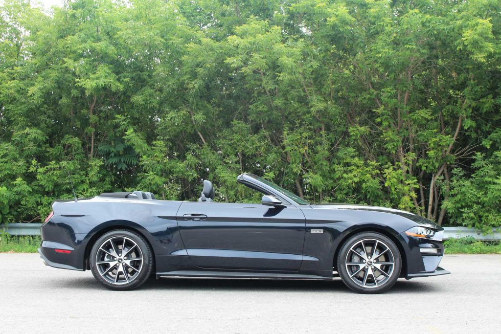 Ford Mustang 2021