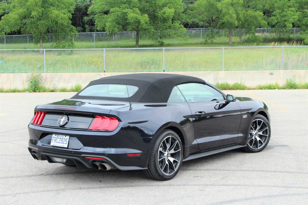 Ford Mustang 2021