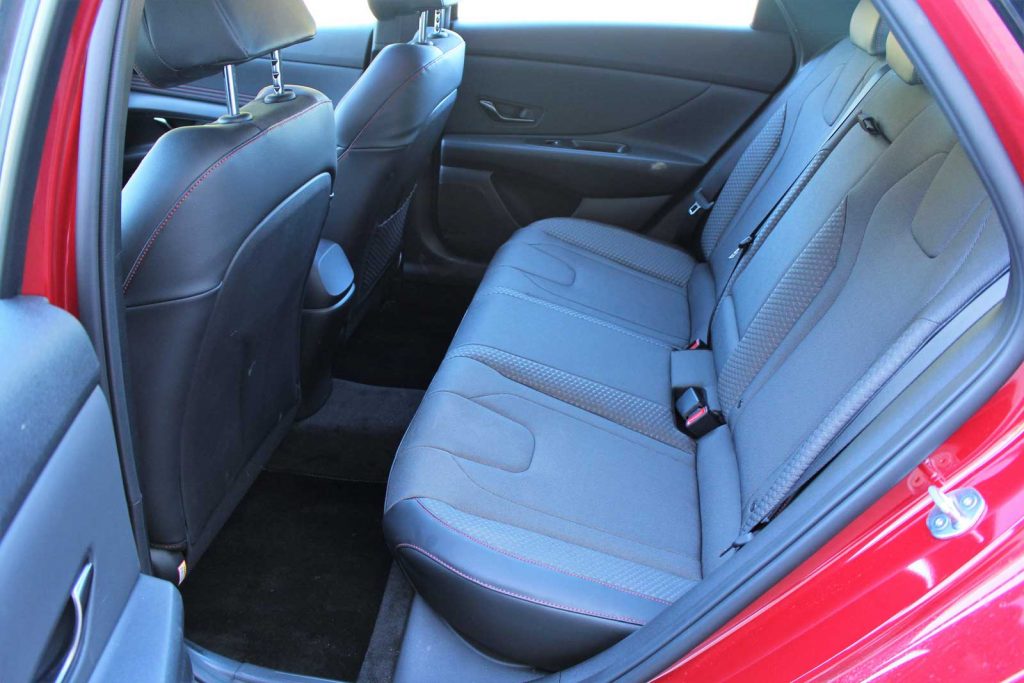 Hyundai Elantra 2021
