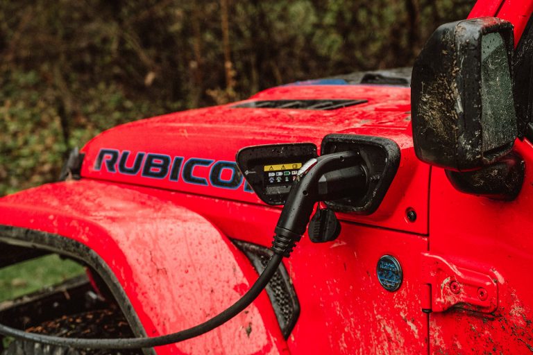 Électrification : de plus en plus clair chez Stellantis