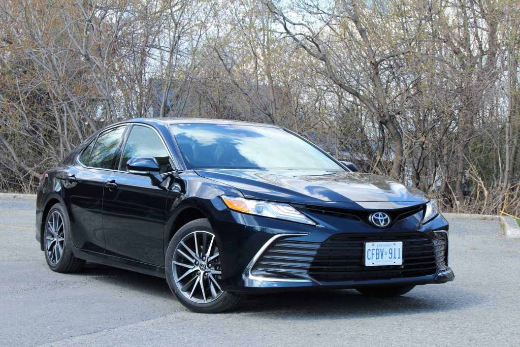 Toyota Camry 2021