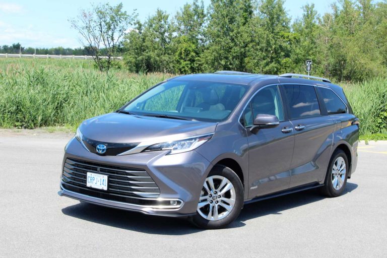 Toyota Sienna 2021