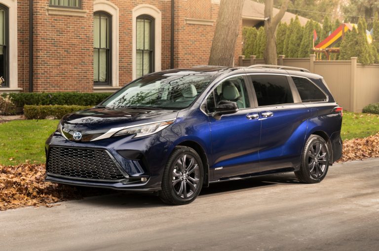 La Toyota Sienna 2022 à moteur hybride offerte à partir de 40 490 $