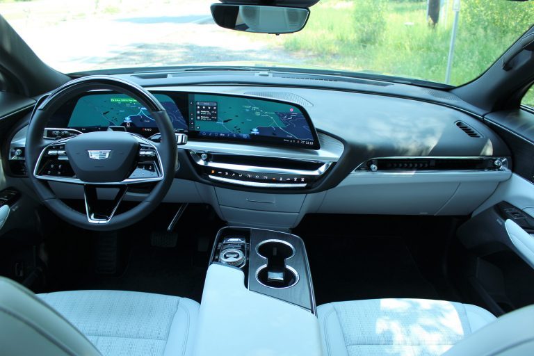 Cadillac Lyriq : Les livraisons sont en pause à cause d’un rappel