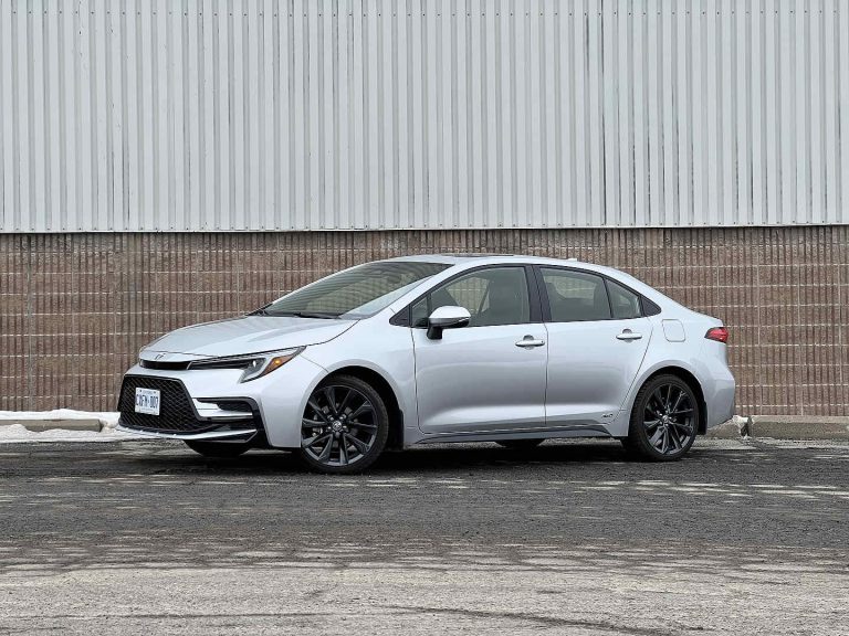 La Toyota Corolla 2023 débute à 28 804$ au Canada
