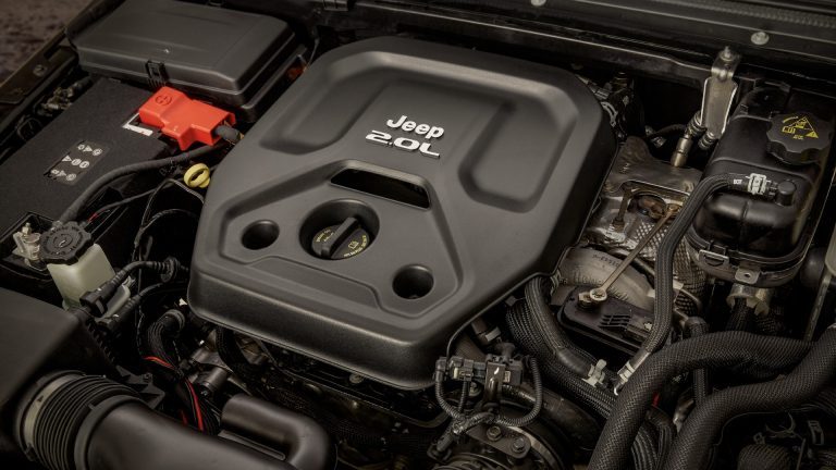 Un autre rappel frappe les 4xe chez Jeep, du sable serait dans le moteur!