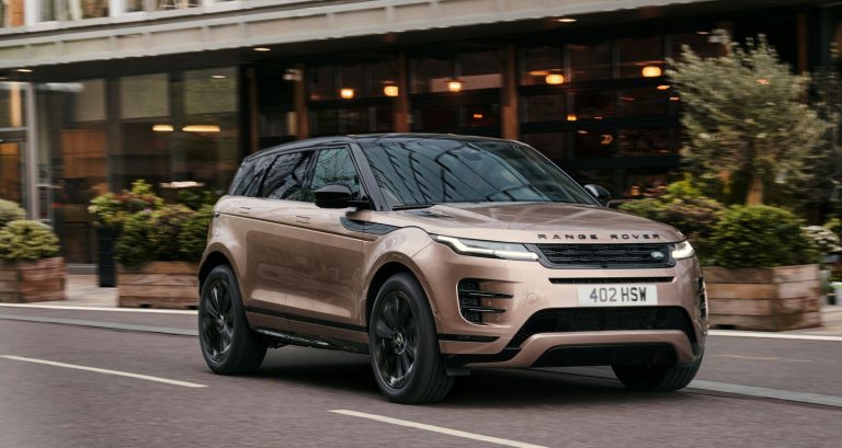 Land Rover dévoile la refonte du Range Rover Evoque 2024, imprégnée de technologies