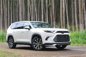 Toyota Grand Highlander 2024