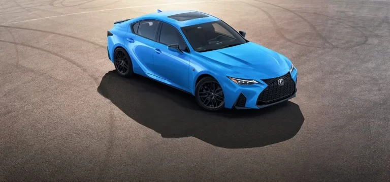 La Lexus IS cessera sa production en novembre 2025 après trois générations