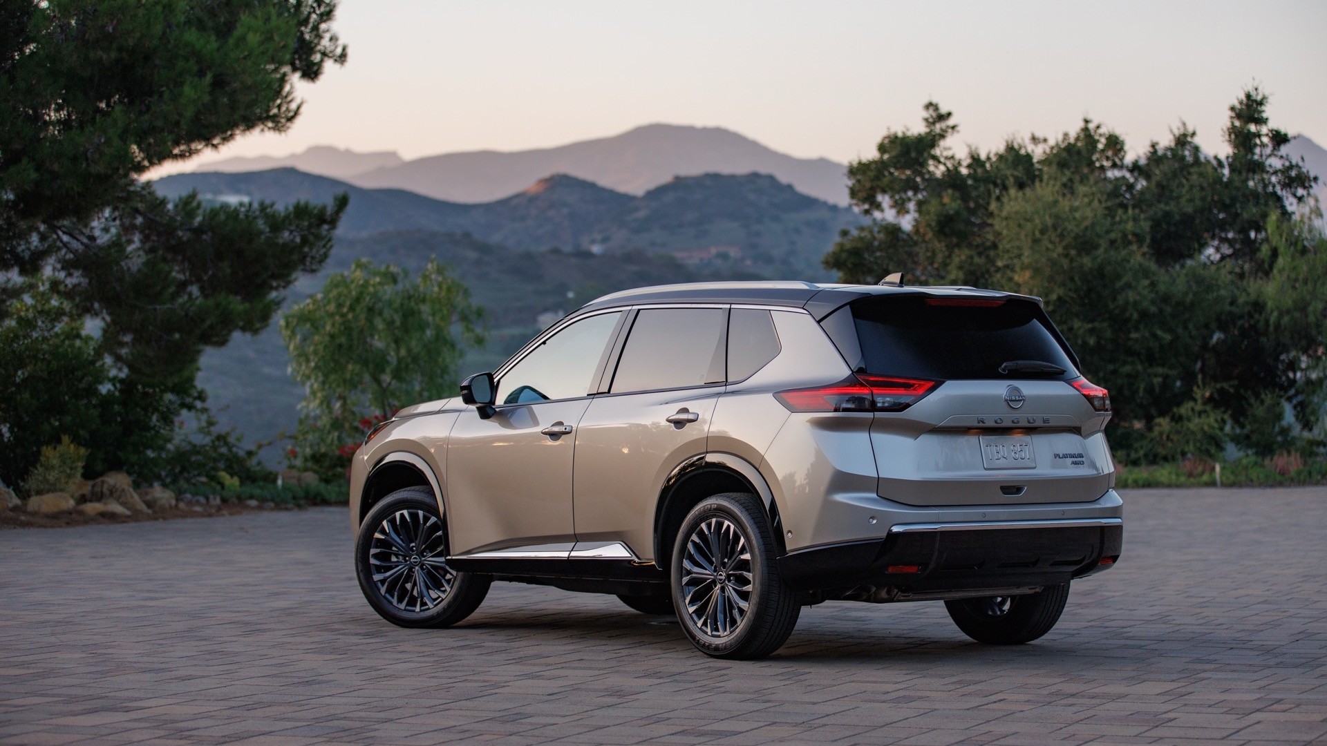 2024 Nissan Rogue | Nissan Canada