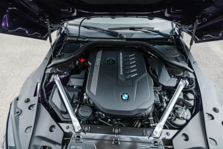 Pure hérésie? Mercedes-Benz en pourparlers pour utiliser des moteurs BMW dans ses futurs modèles à essence