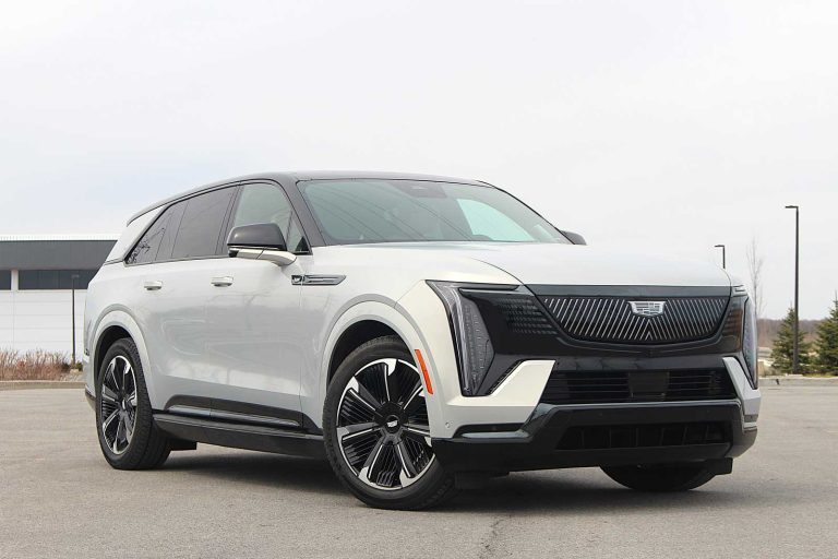 Cadillac Escalade IQ 2025