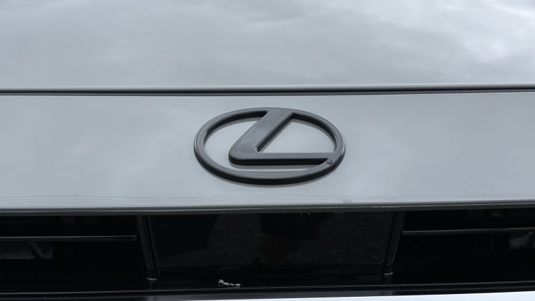 Lexus semble travailler sur un RX Morizo hybride haute performance
