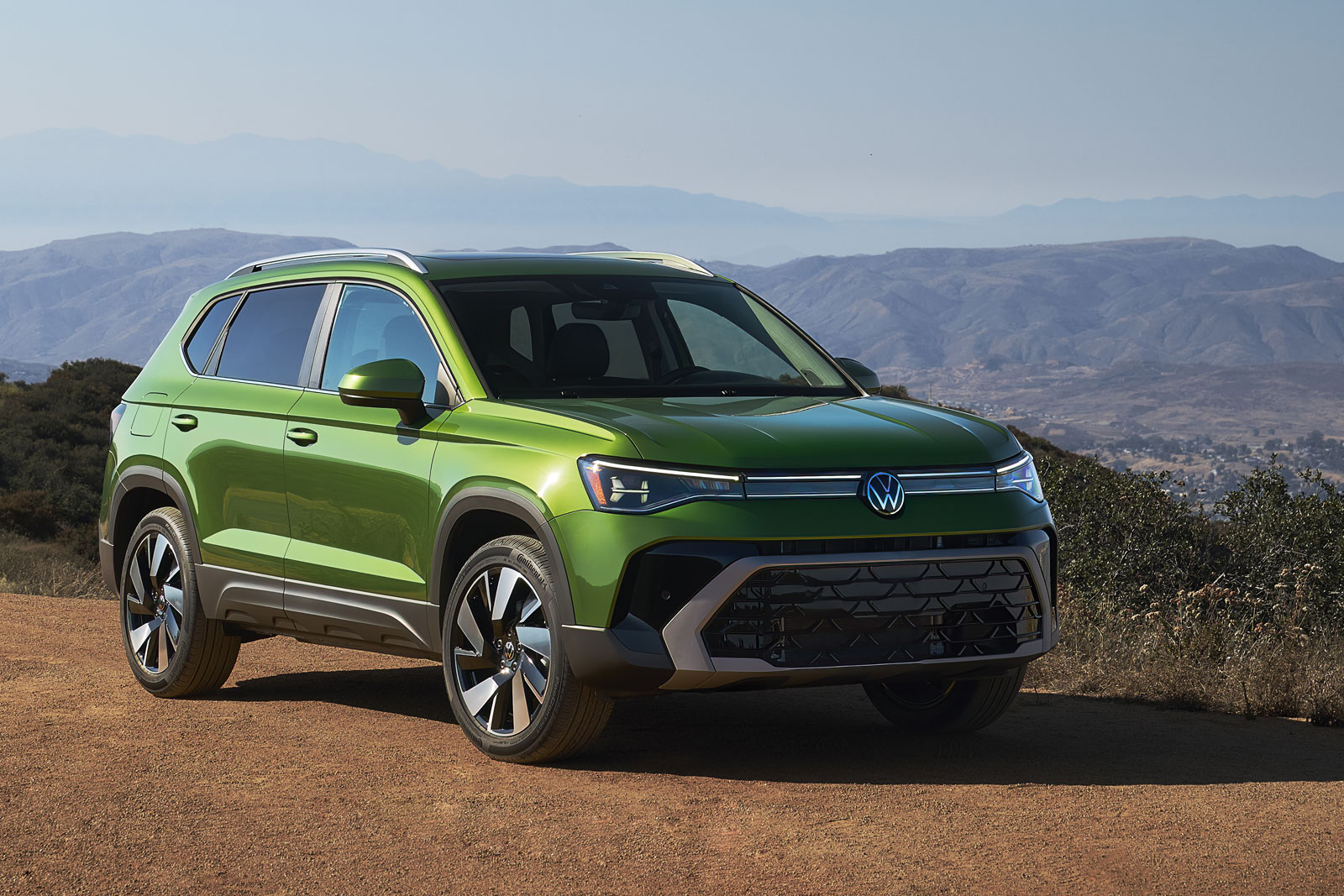 Volkswagen Taos 2025