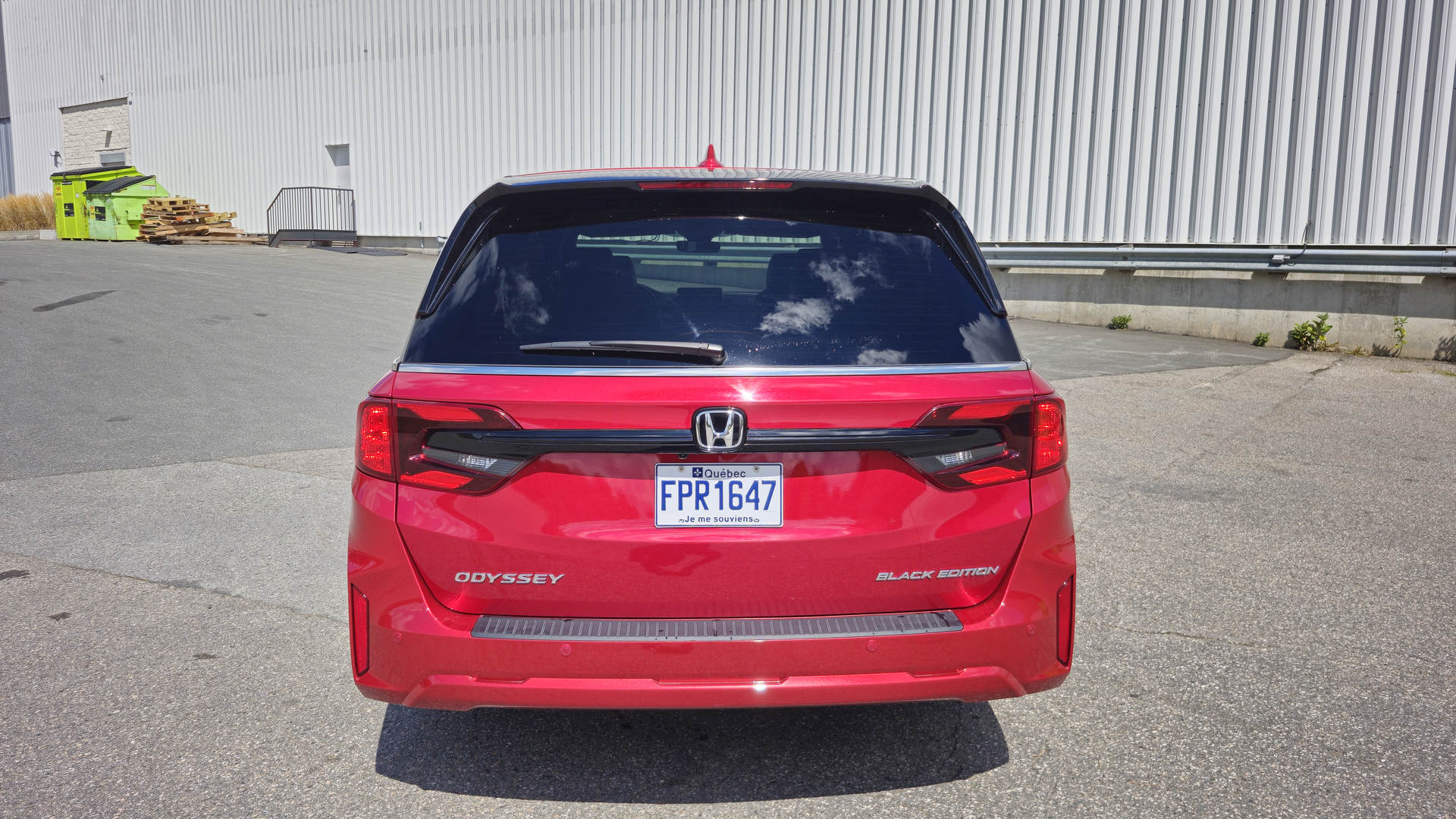 2025 Honda Odyssey Black Edition | Photo: Anthony Lemonde