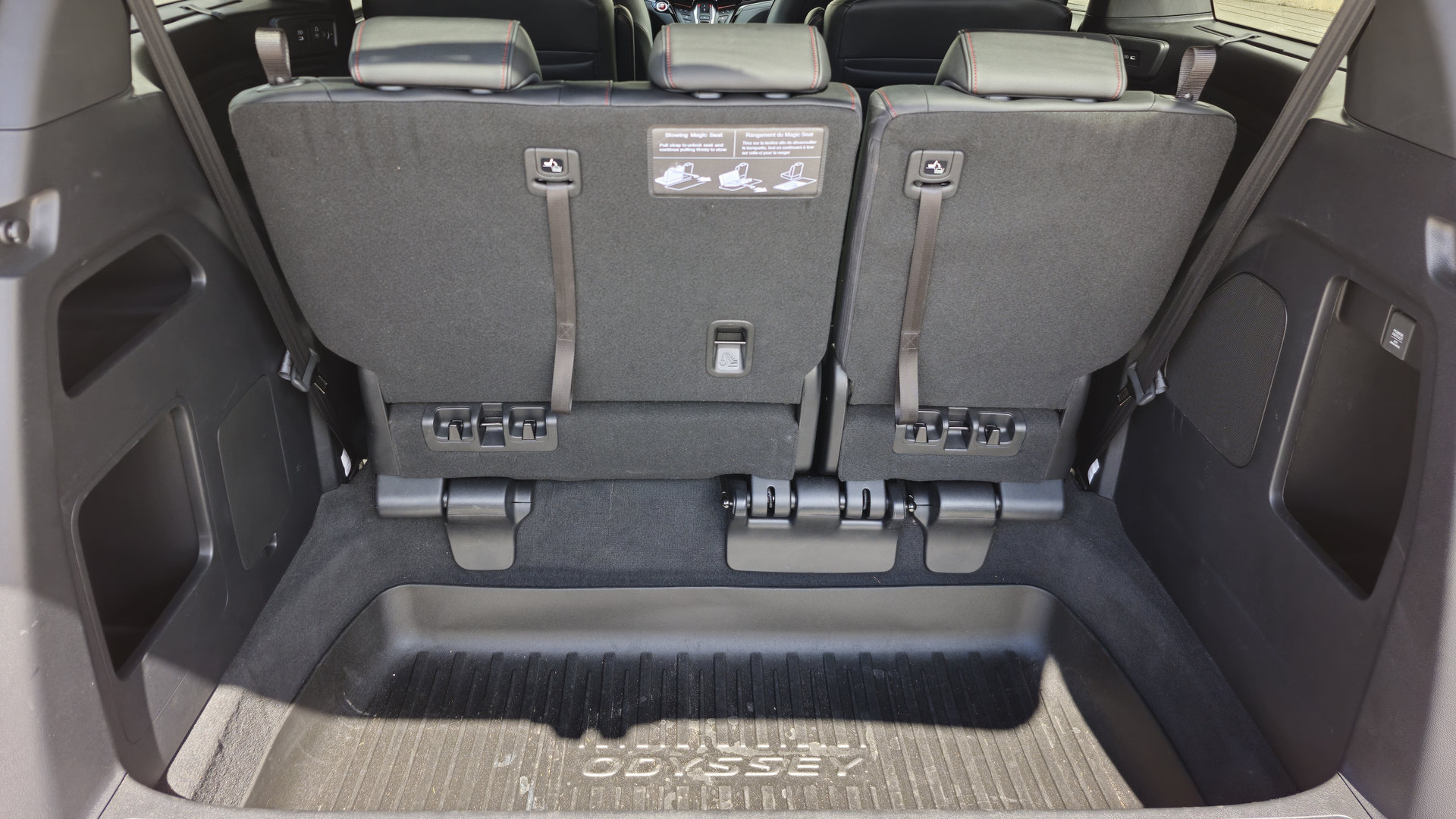 2025 Honda Odyssey Black Edition | Photo: Anthony Lemonde