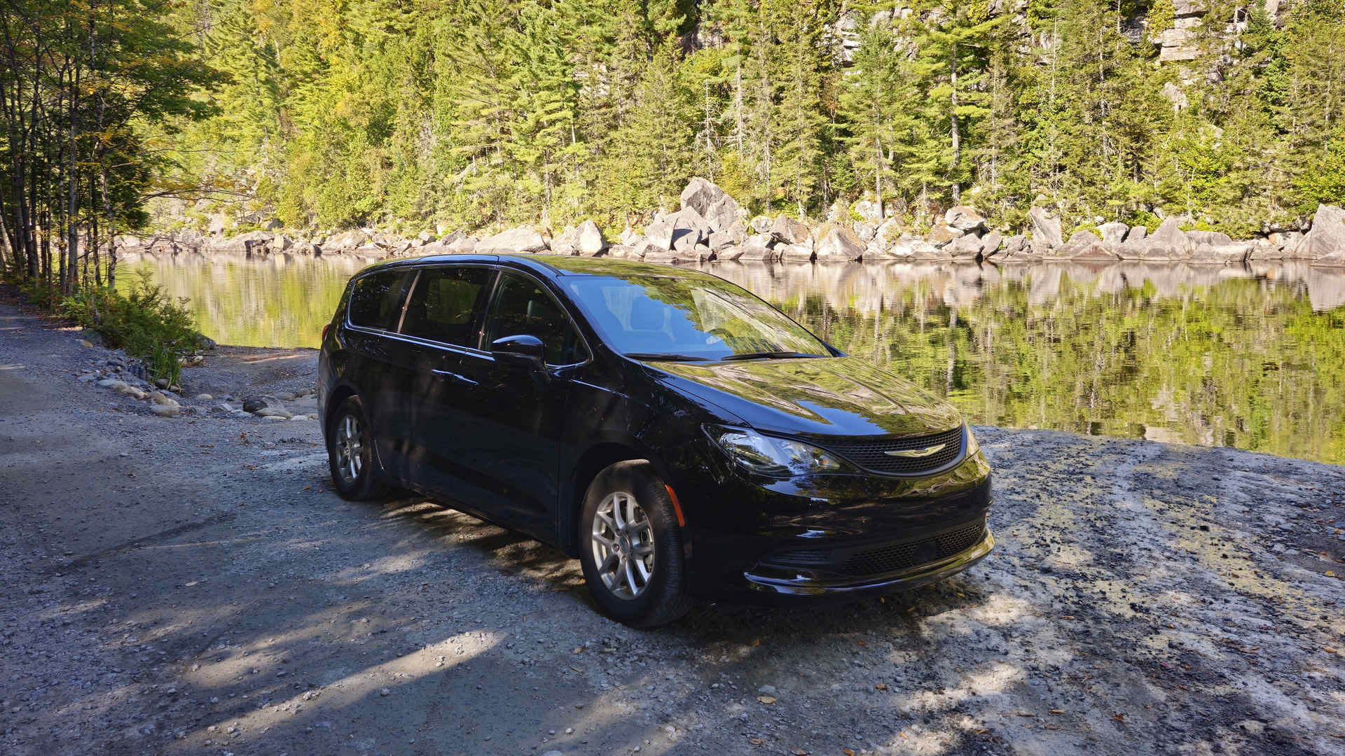 2025 Chrysler Grand Caravan | Photo: Anthony Lemonde