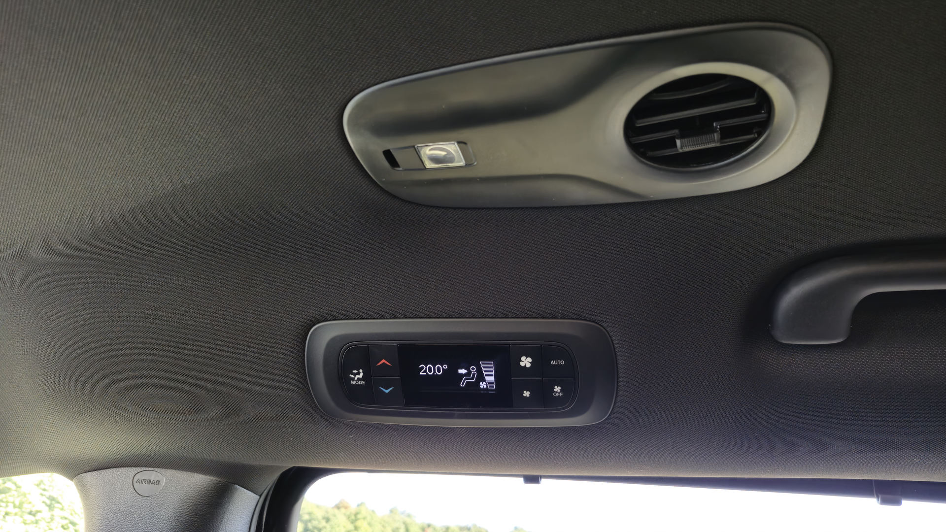 2025 Chrysler Grand Caravan | Photo: Anthony Lemonde