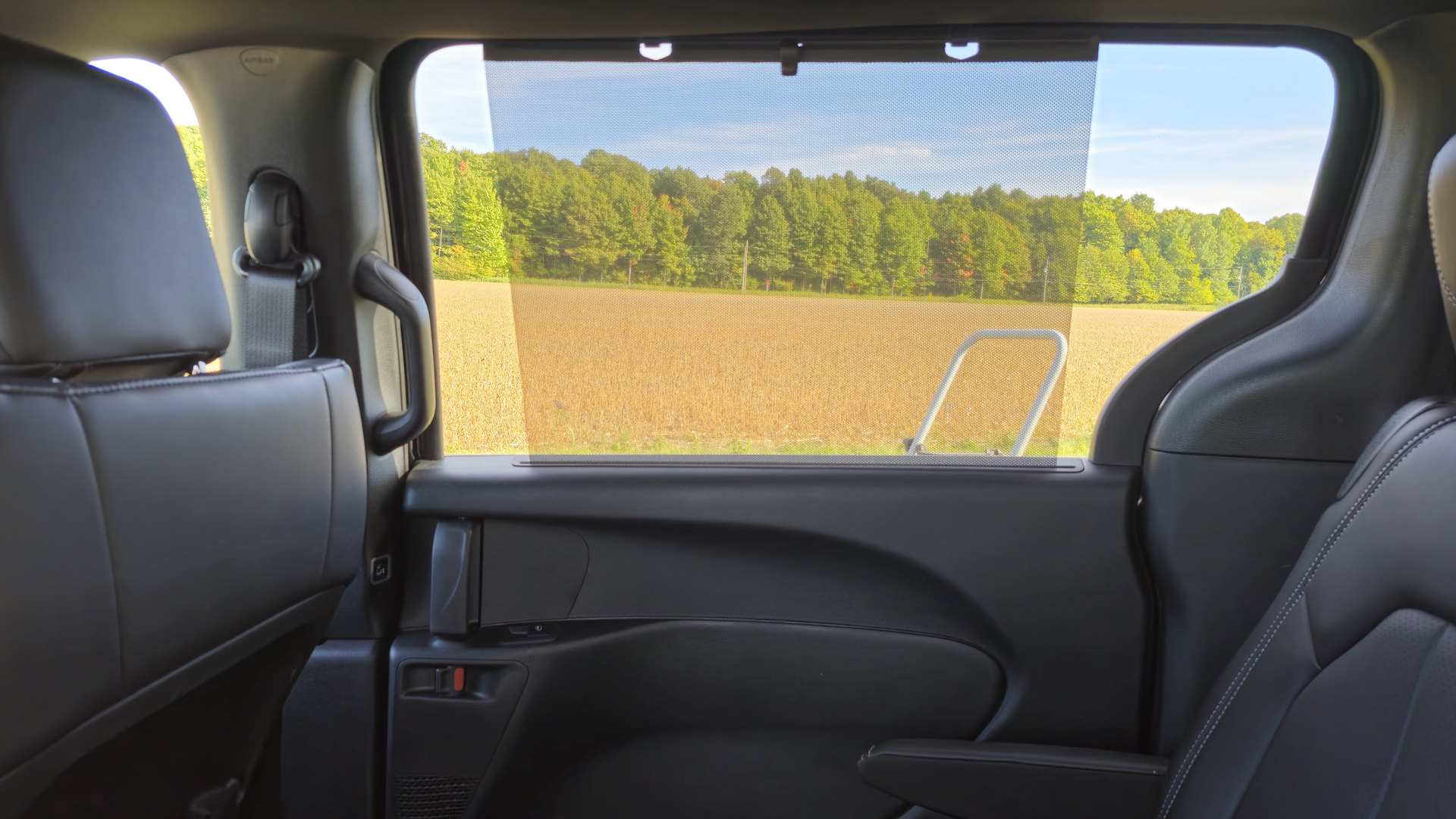 2025 Chrysler Grand Caravan | Photo: Anthony Lemonde