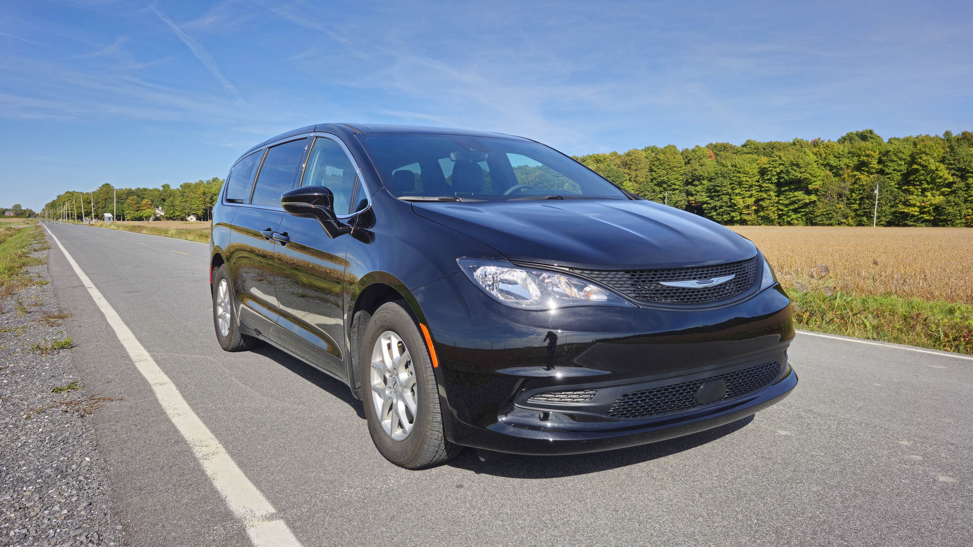 2025 Chrysler Grand Caravan | Photo: Anthony Lemonde