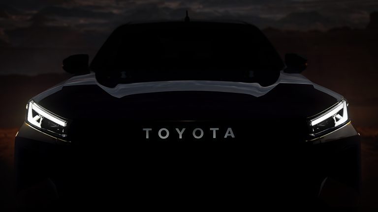 Toyota dévoilera le tout nouveau Hilux le 10 novembre, avec une première variante électrique attendue