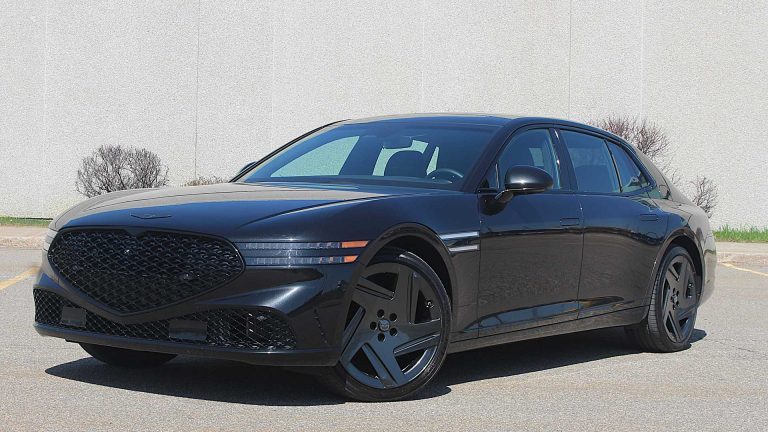 Genesis G90 2026