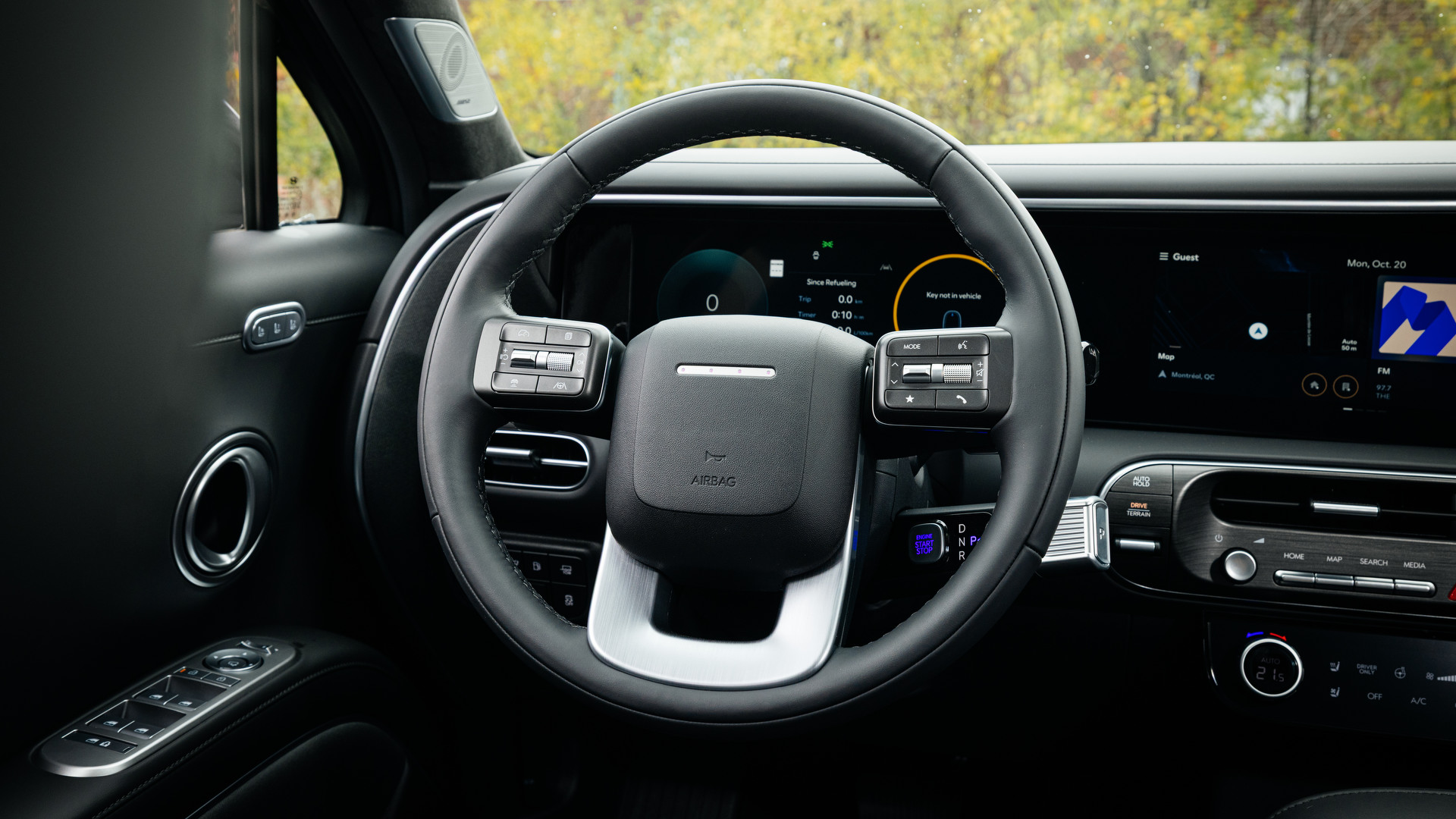 2026 Hyundai Palisade Ultimate Calligraphy Hybrid AWD | Photo: Olivier Delorme