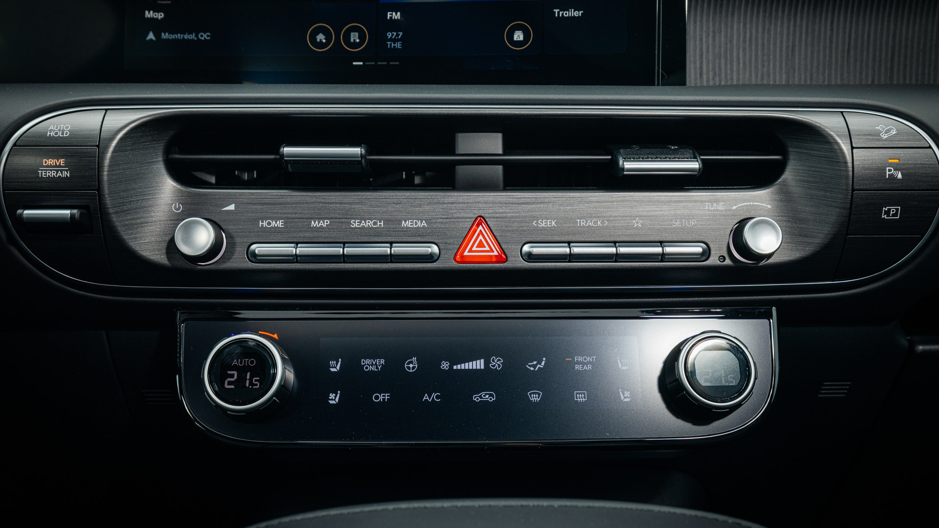 2026 Hyundai Palisade Ultimate Calligraphy Hybrid AWD | Photo: Olivier Delorme