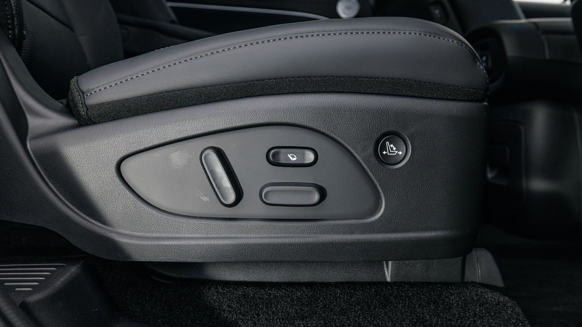 2026 Hyundai Palisade Ultimate Calligraphy Hybrid AWD | Photo: Olivier Delorme