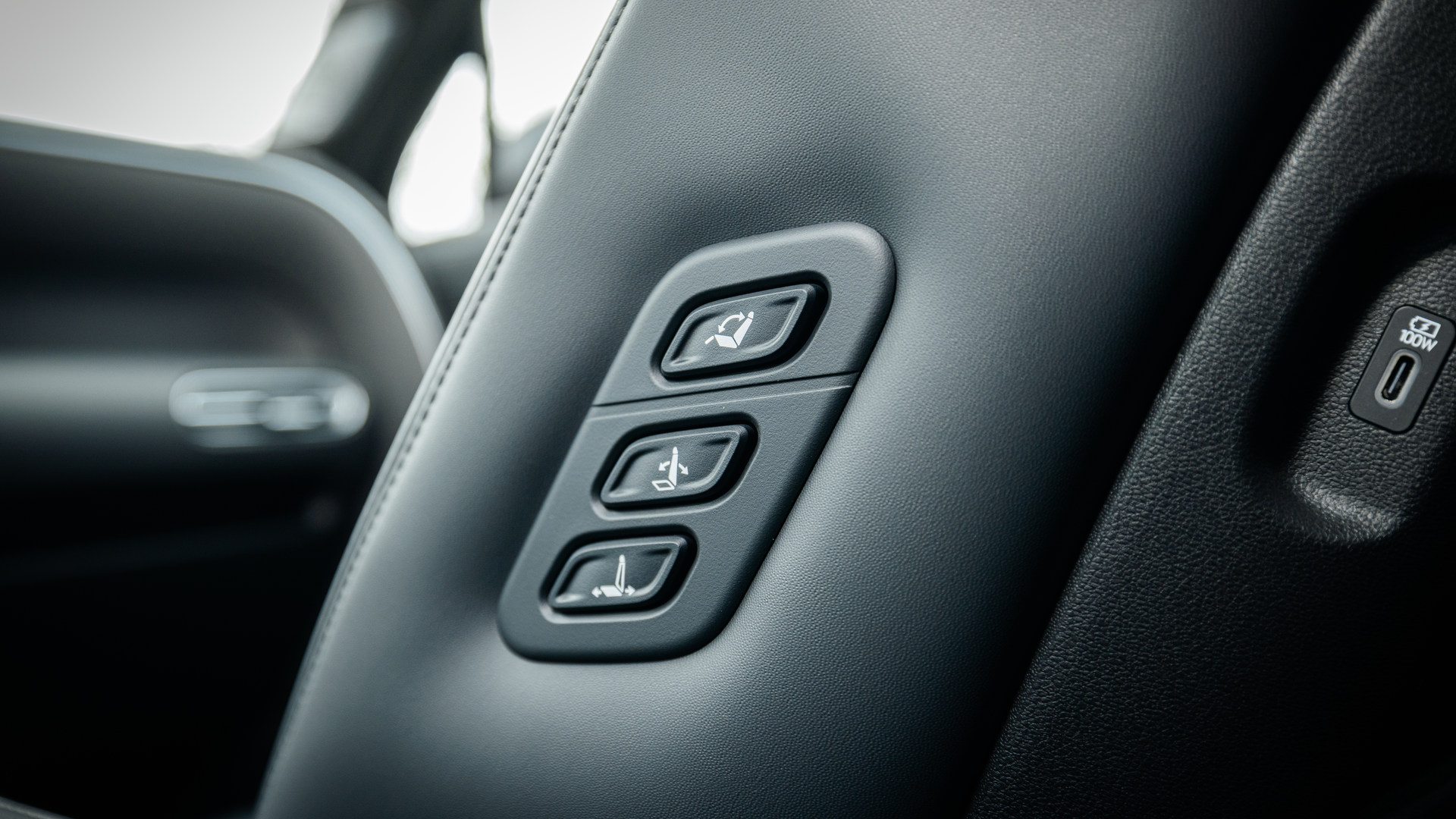 2026 Hyundai Palisade Ultimate Calligraphy Hybrid AWD | Photo: Olivier Delorme