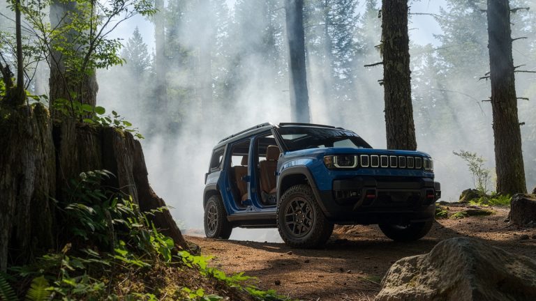 Le Jeep Recon 2026 offre une conduite à ciel ouvert, des capacités Trail Rated et 650 ch aux acheteurs de VÉ