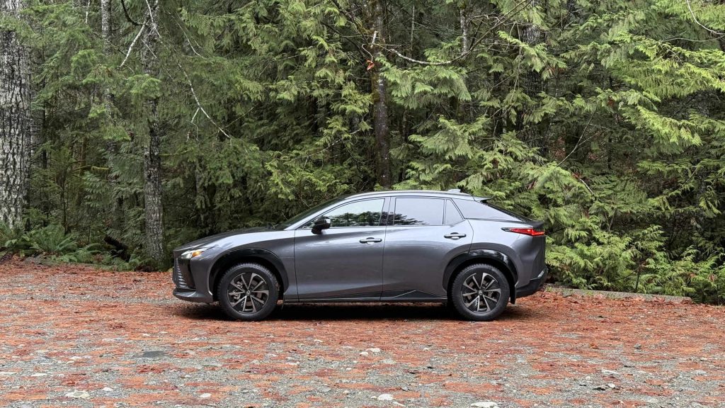 Premier essai Lexus RZ 350e 2026 : trouver le juste milieu | Ecolo Auto