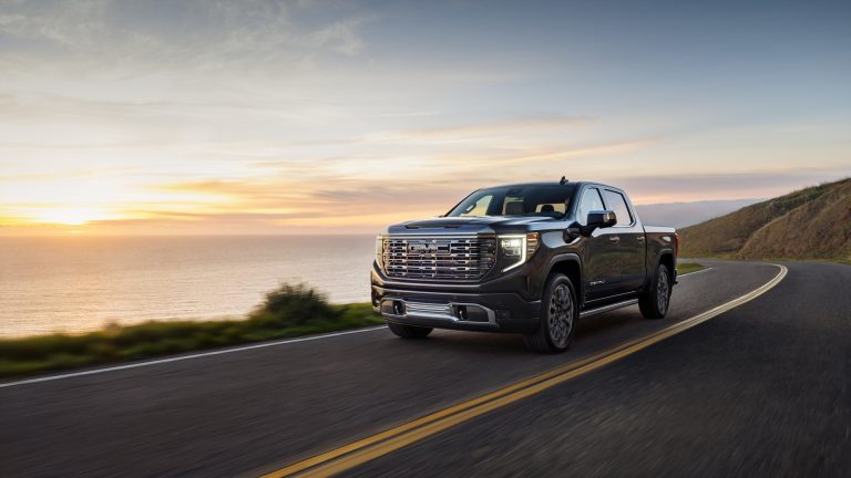 La NHTSA élargit une enquête sur près d’un million de véhicules GM