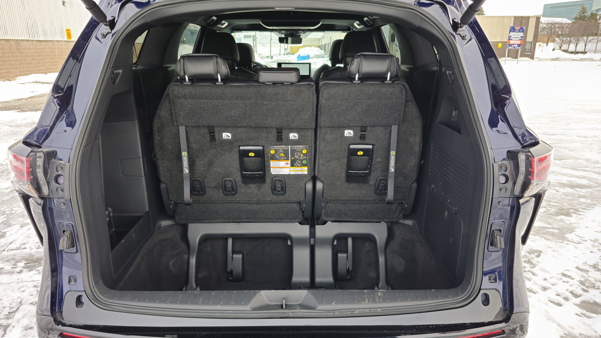 2026 Toyota Sienna Limited | Photo: Anthony Lemonde