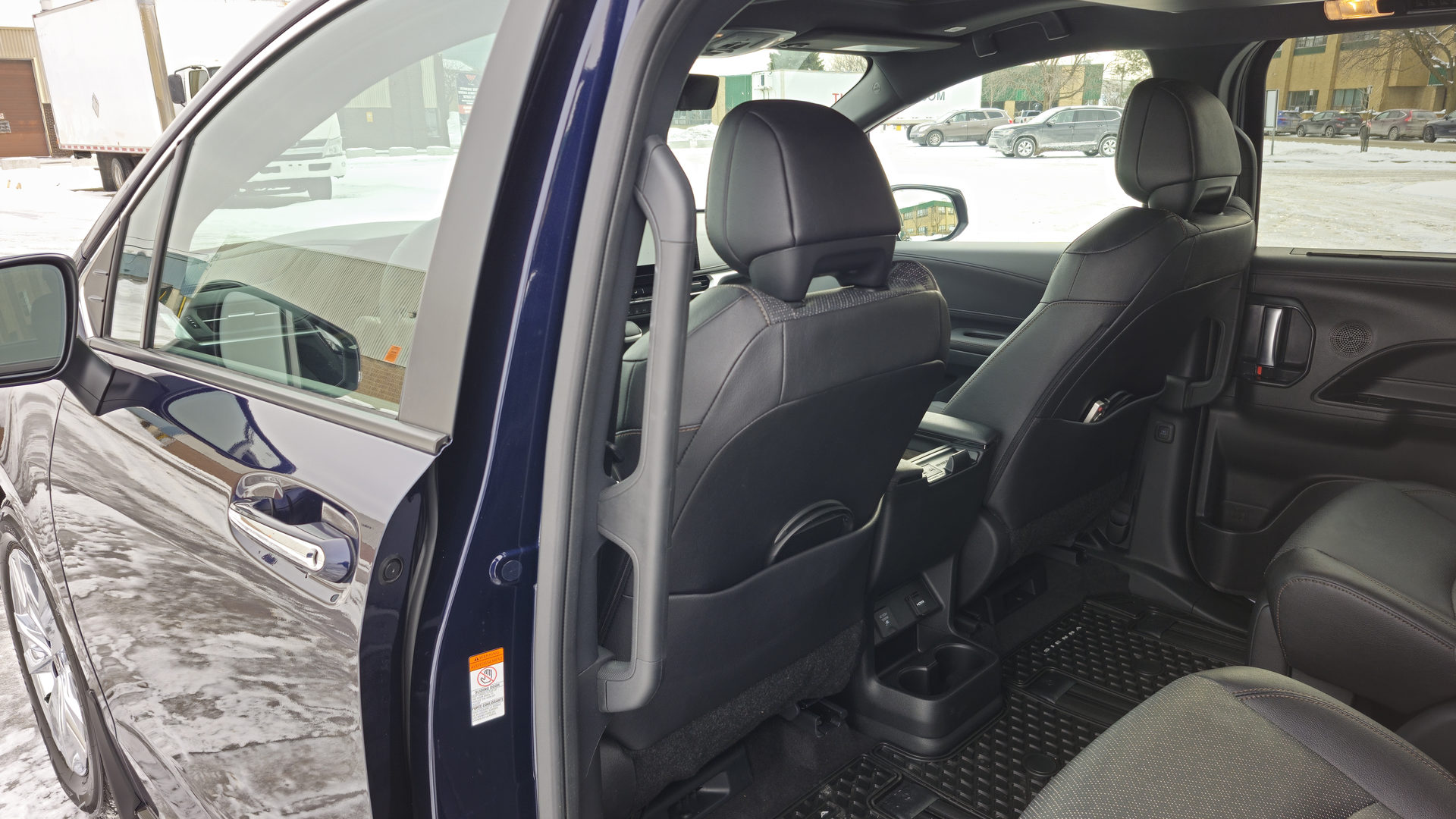 2026 Toyota Sienna Limited | Photo: Anthony Lemonde