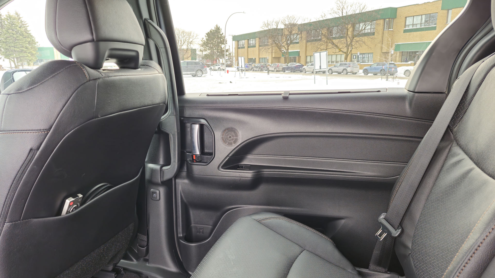 2026 Toyota Sienna Limited | Photo: Anthony Lemonde