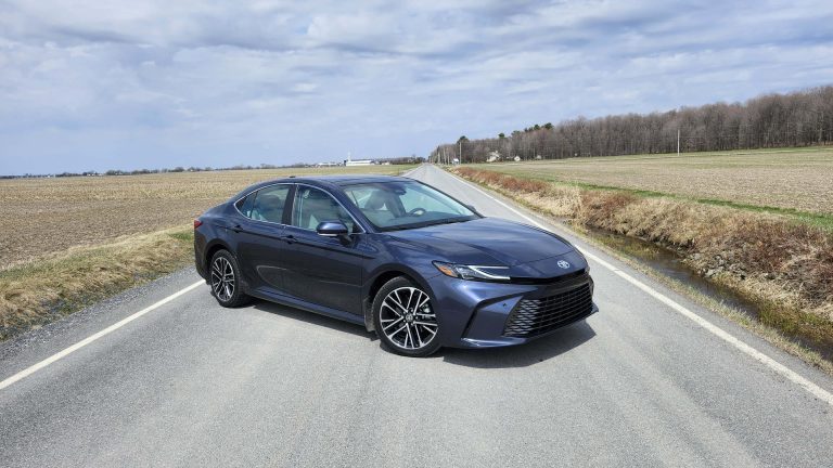 Toyota Camry 2026 : 5 questions et réponses