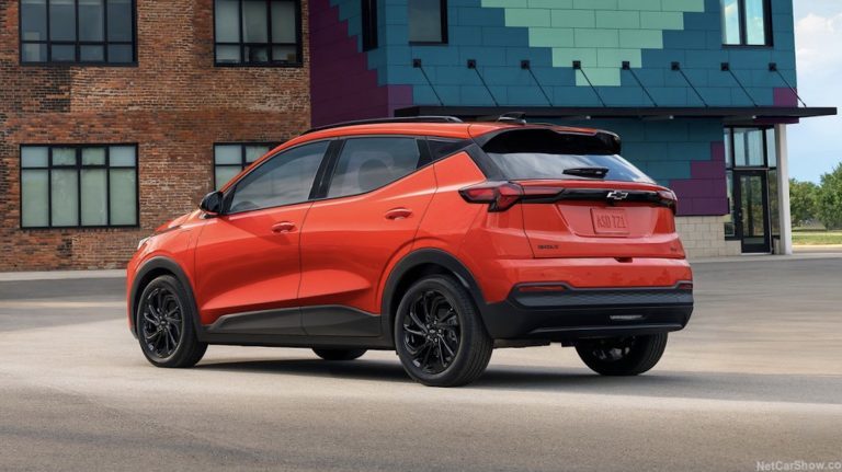 GM prévoit une gamme de VÉ abordables au-delà de la Bolt 2027, confirme le président