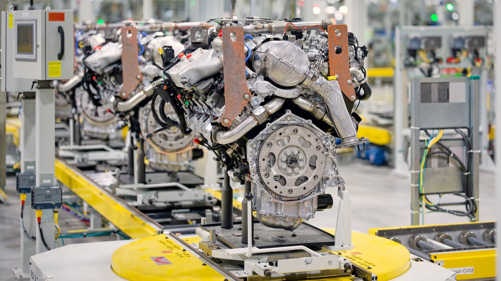 Engine assembly at the General Motors DMAX manufacturing facility Monday, August 31, 2026 in Brookville, Ohio. (Photo by AJ Mast for General Motors)