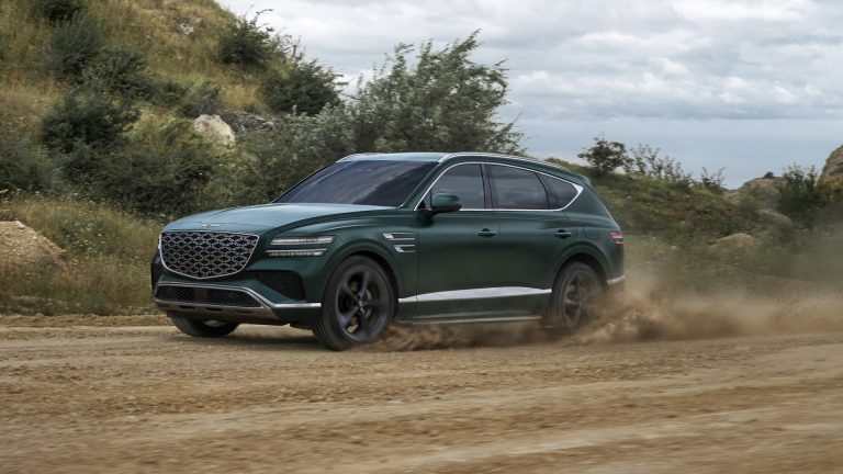 Genesis dévoile une nouvelle génération d’hybride de 352 ch. dans le GV80 Hybrid