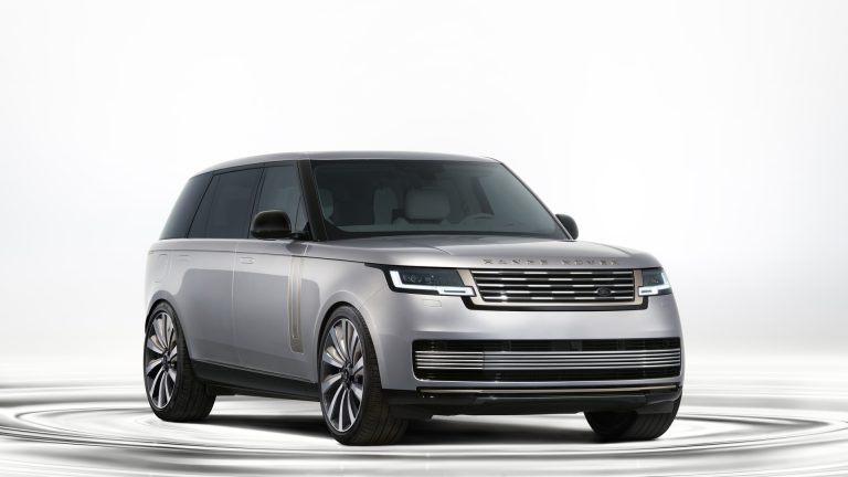 Le nouveau Range Rover SV Ultra reçoit des versions VEHR, V8 et une future option électrique
