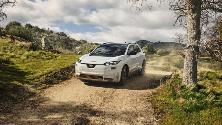 Le Subaru Solterra 2027 débute à 51 152 $ – une baisse de 4 500 $
