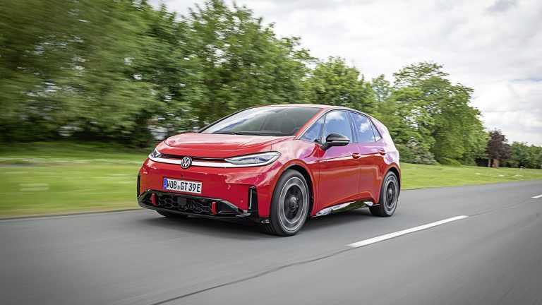 VW souligne les 50 ans de la GTI avec ID.3 GTI électrique, la plus puissante à avoir porté ce nom